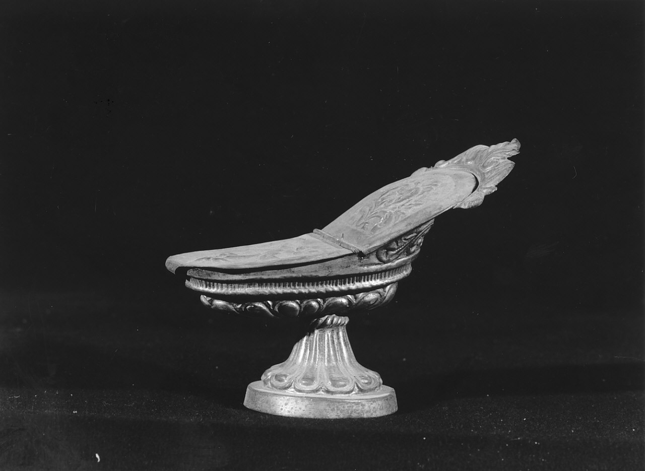 navicella portaincenso, opera isolata - bottega Italia meridionale (sec. XIX)