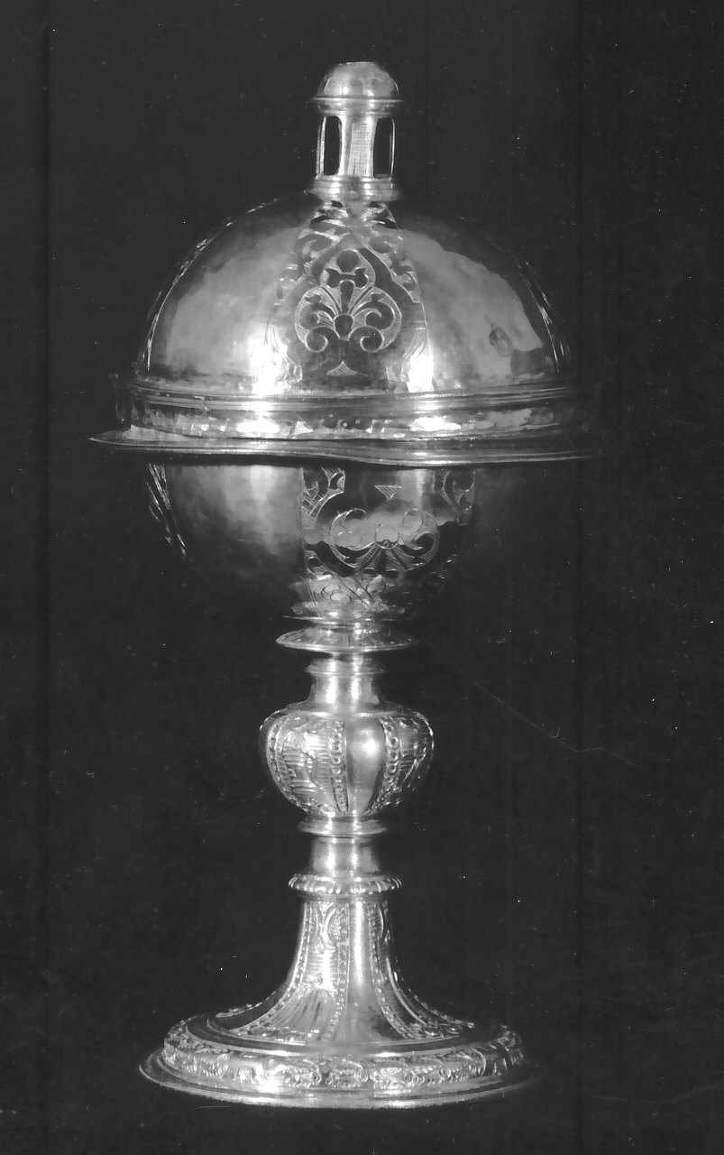 pisside, opera isolata - bottega Italia meridionale (sec. XVII)