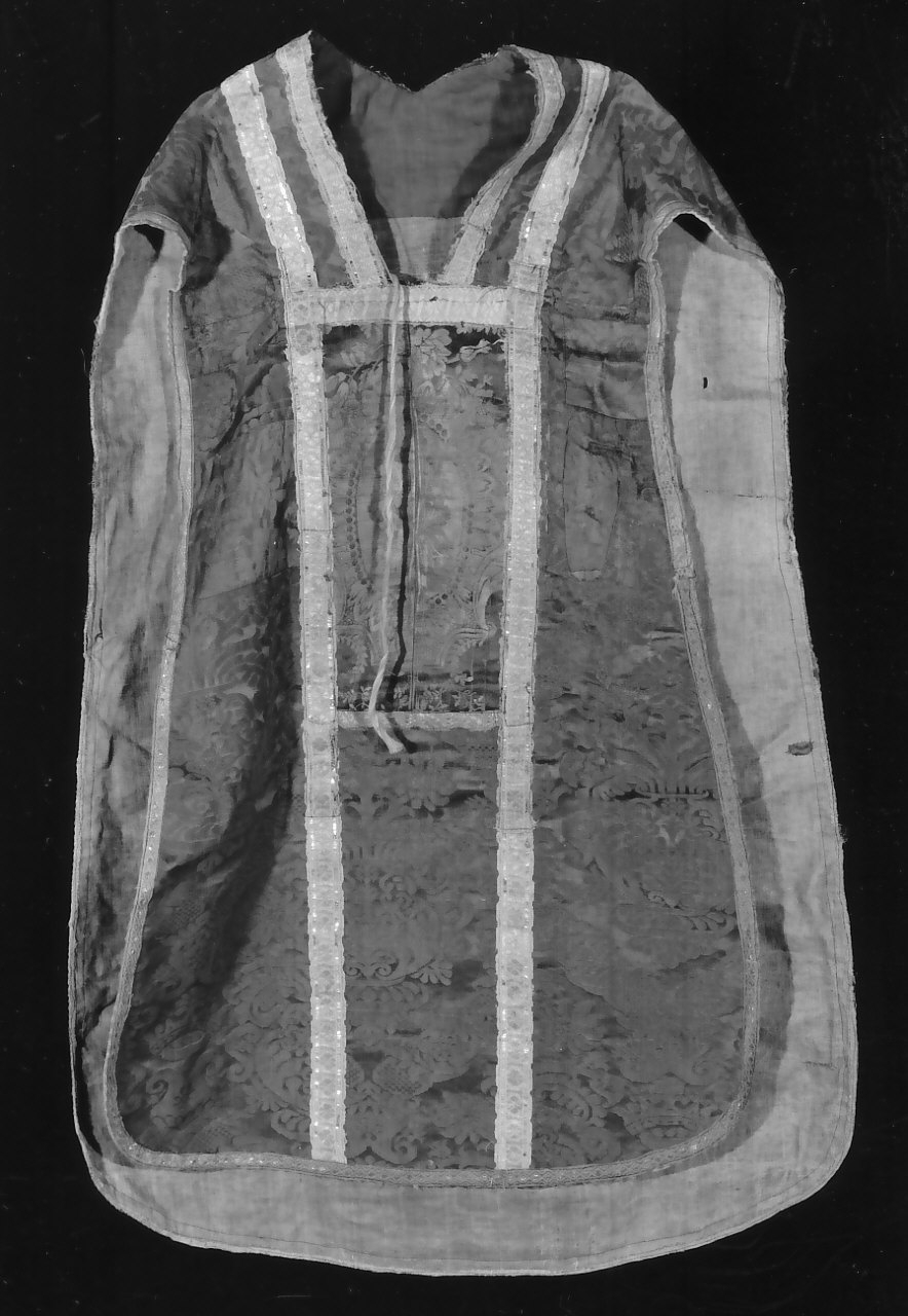 piviale, opera isolata - ambito calabrese (sec. XVIII)