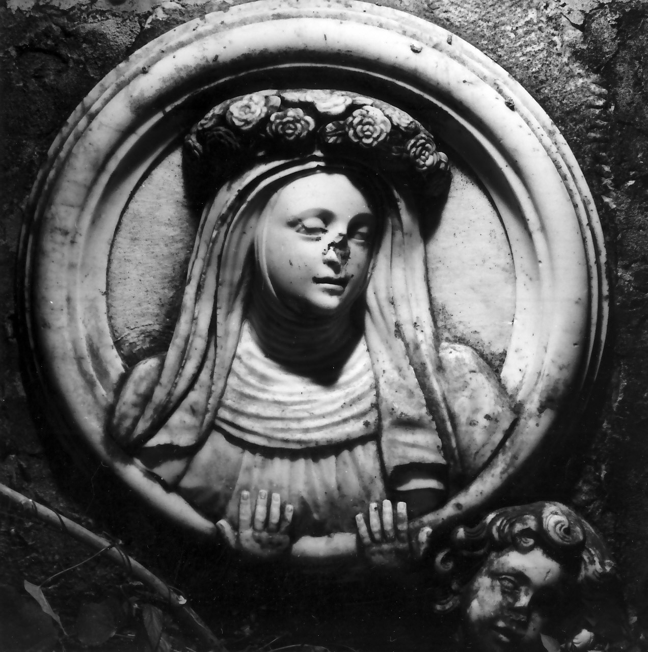 Santa Rosa da Lima (decorazione plastica, frammento) - bottega napoletana (ultimo quarto sec. XVII)