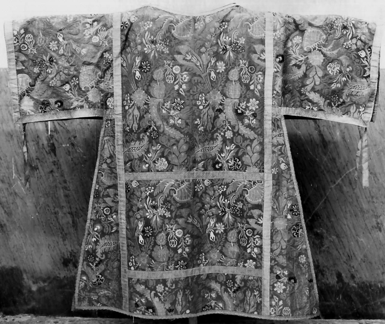 paramento liturgico, opera isolata - manifattura catanzarese (sec. XVIII)