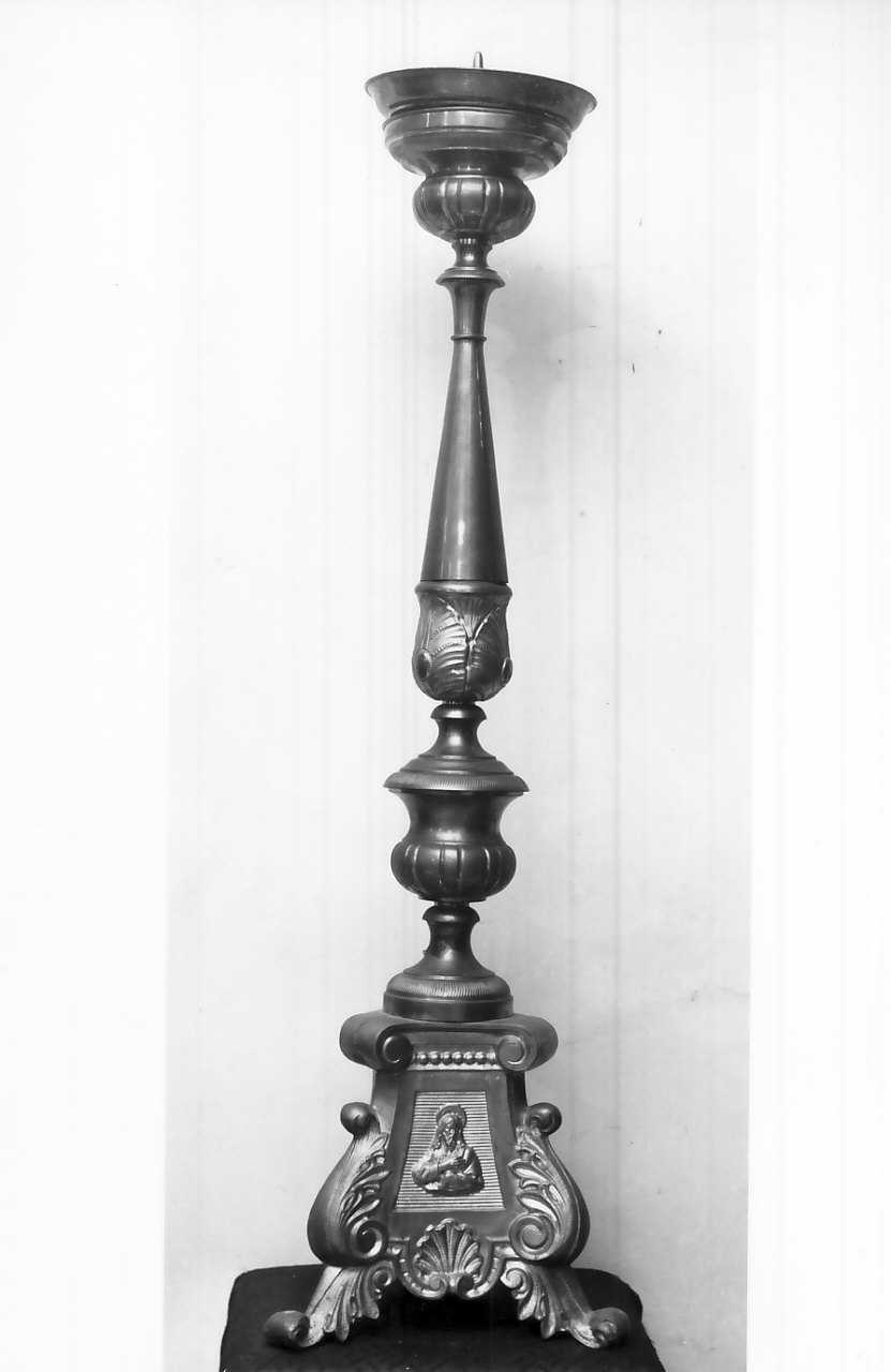 candeliere - bottega Italia meridionale (sec. XX)