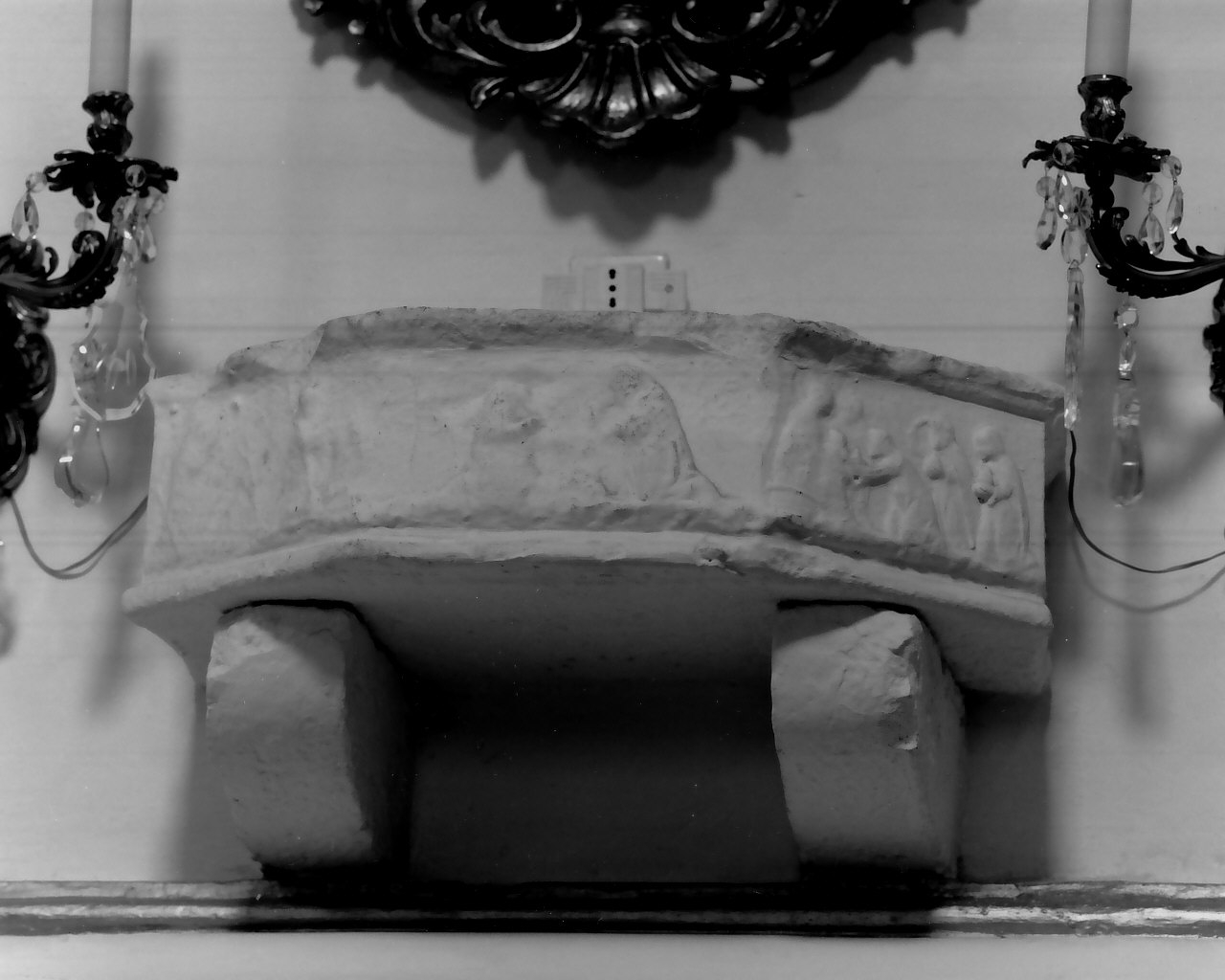 piedistallo di statua, frammento di Gagini Antonello (sec. XVI)