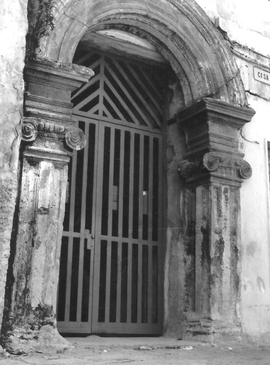 portale, opera isolata - bottega calabrese (sec. XIX)