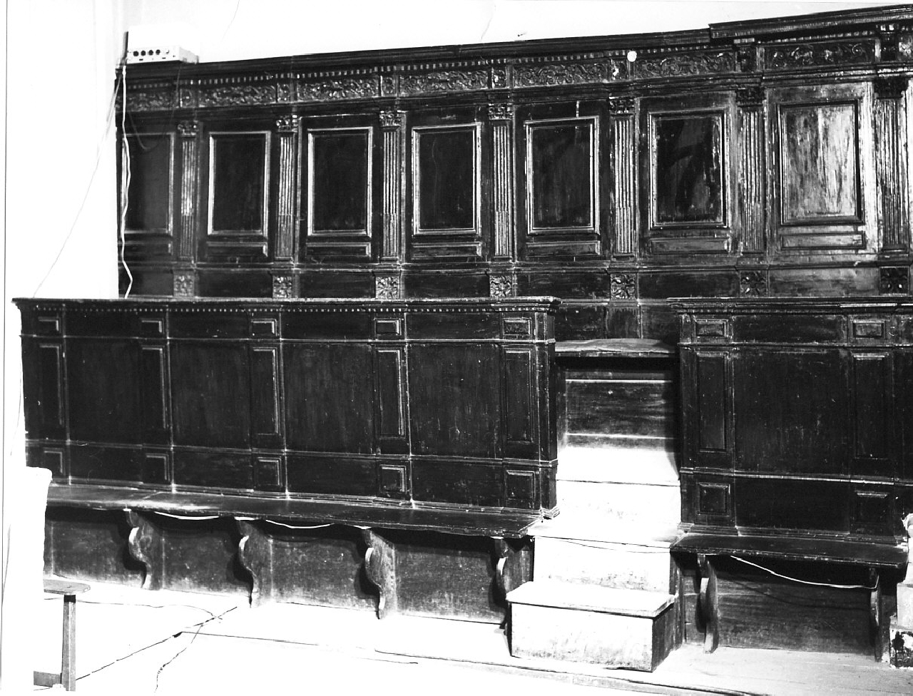stalli del coro, serie - bottega Italia meridionale (sec. XVII, sec. XVIII)