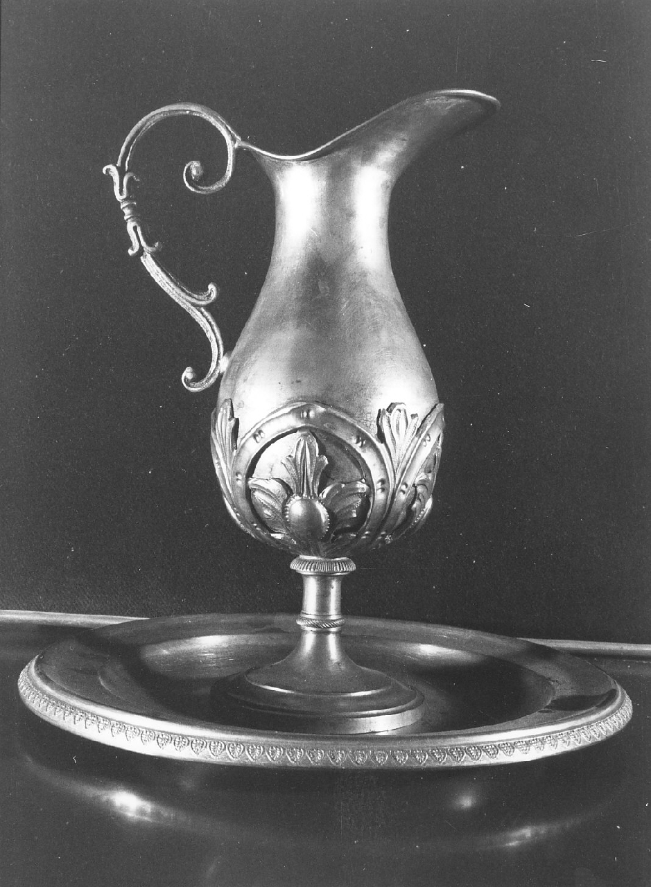 brocca, opera isolata - bottega Italia meridionale (metà sec. XIX)