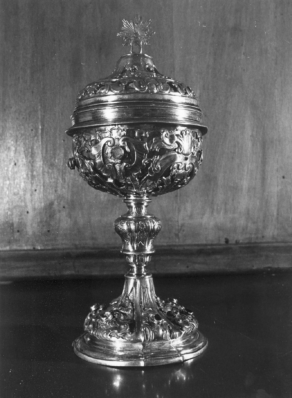 pisside, opera isolata - bottega Italia meridionale (sec. XVIII)