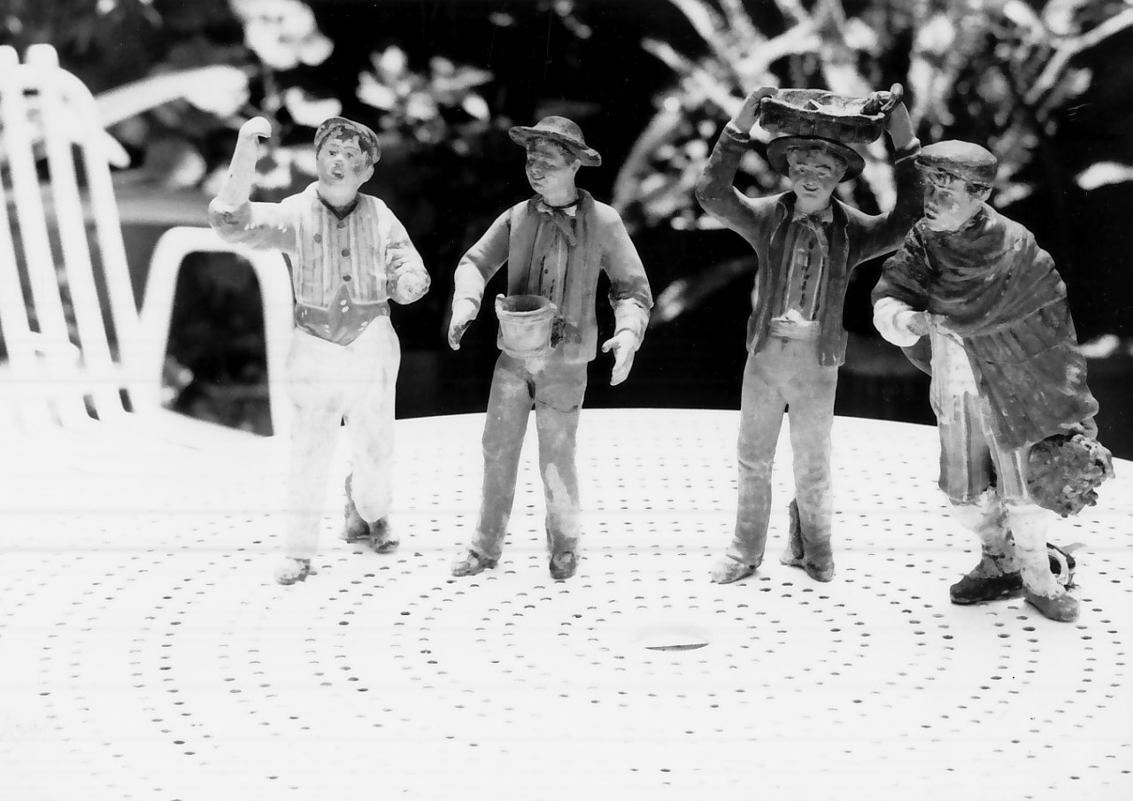 pastore (statuetta di presepio, serie) - bottega calabrese (inizio sec. XX)