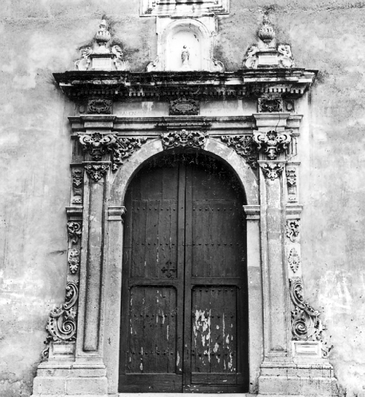 portale, opera isolata - bottega Italia meridionale (sec. XVIII)