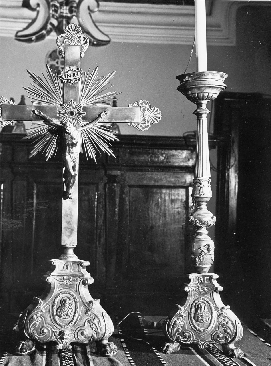 candelabro, serie - bottega Italia meridionale (sec. XVIII)