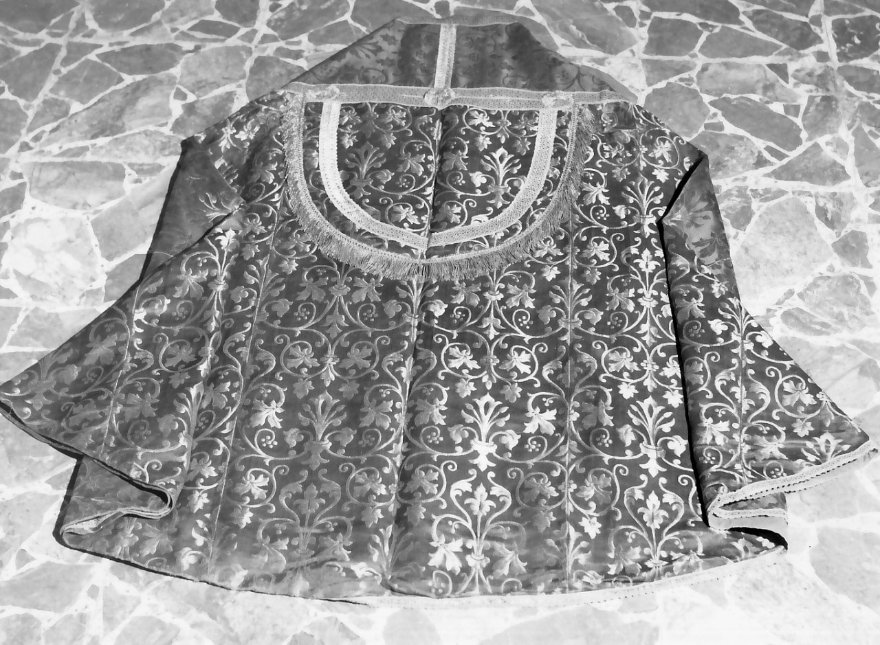 piviale, opera isolata - manifattura Italia meridionale (prima metà sec. XIX)