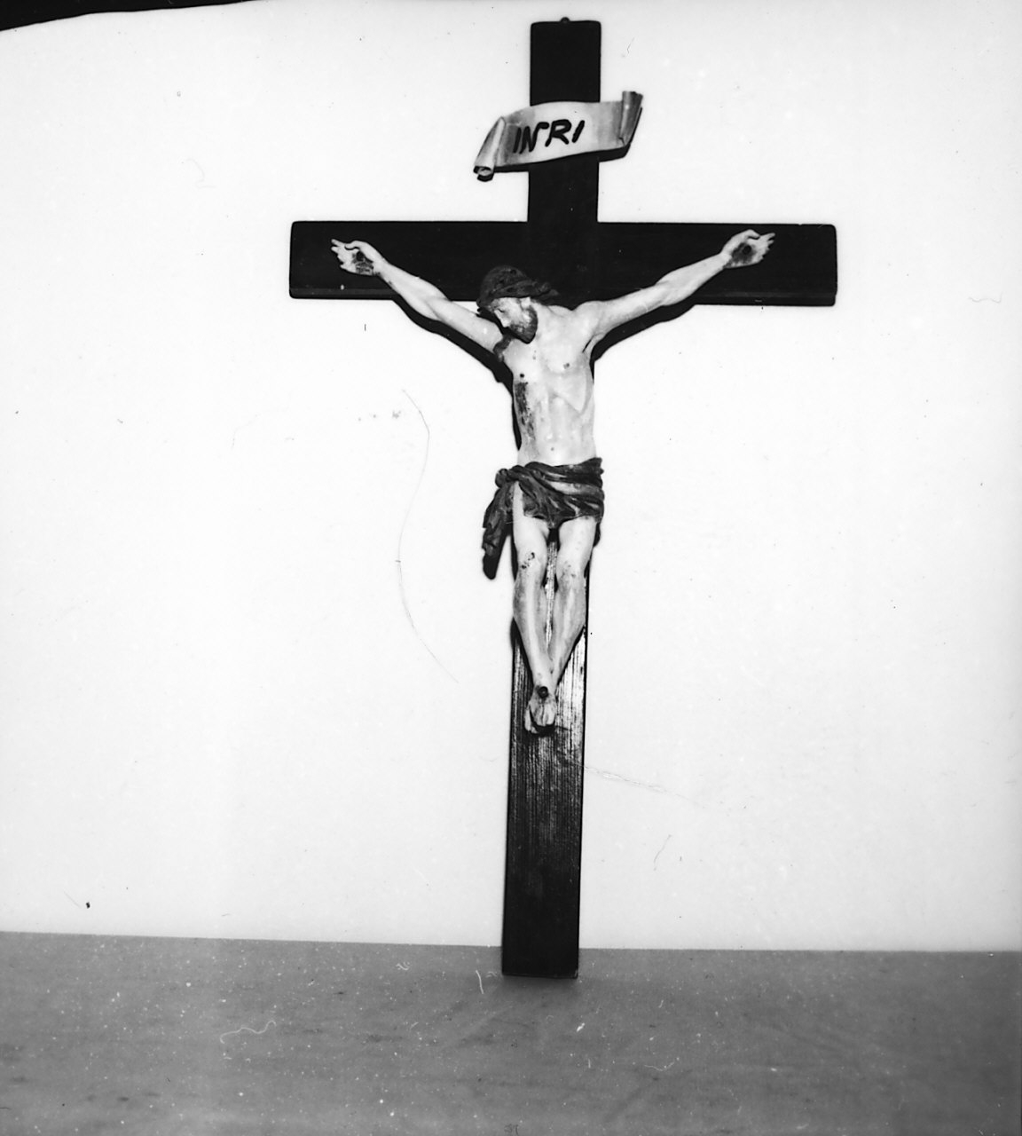 crocifisso, opera isolata - bottega Italia meridionale (sec. XVIII)