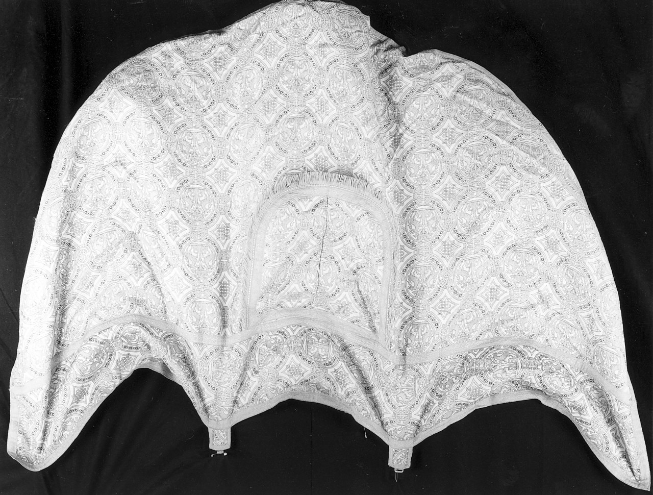 piviale, opera isolata - manifattura calabrese (sec. XIX)