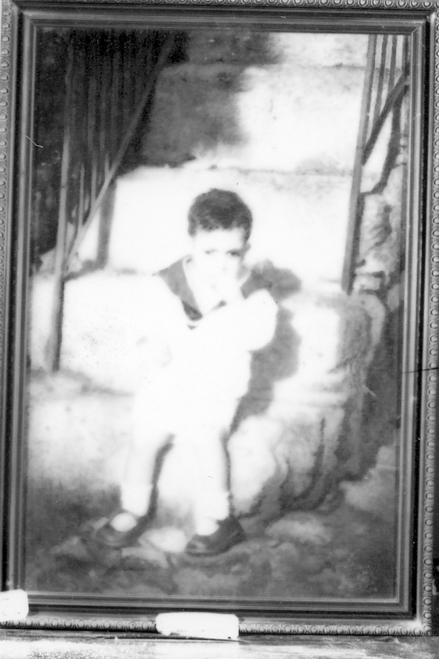Lo sgridato, ritratto di bambino (dipinto, opera isolata) di Del Pozzo Rodolfo (sec. XX)