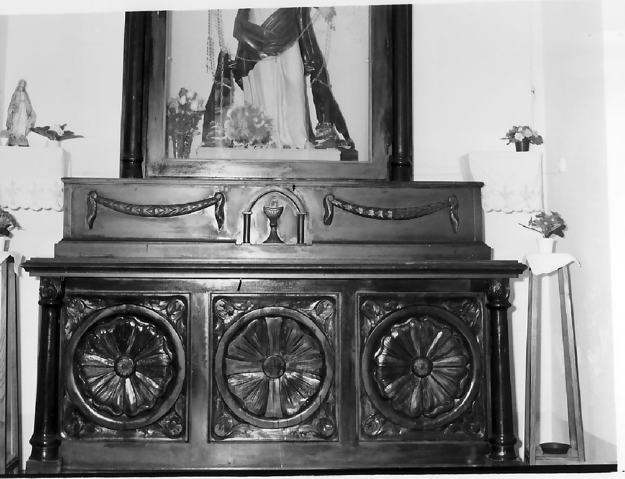 altare, complesso decorativo - bottega Italia meridionale (sec. XIX)