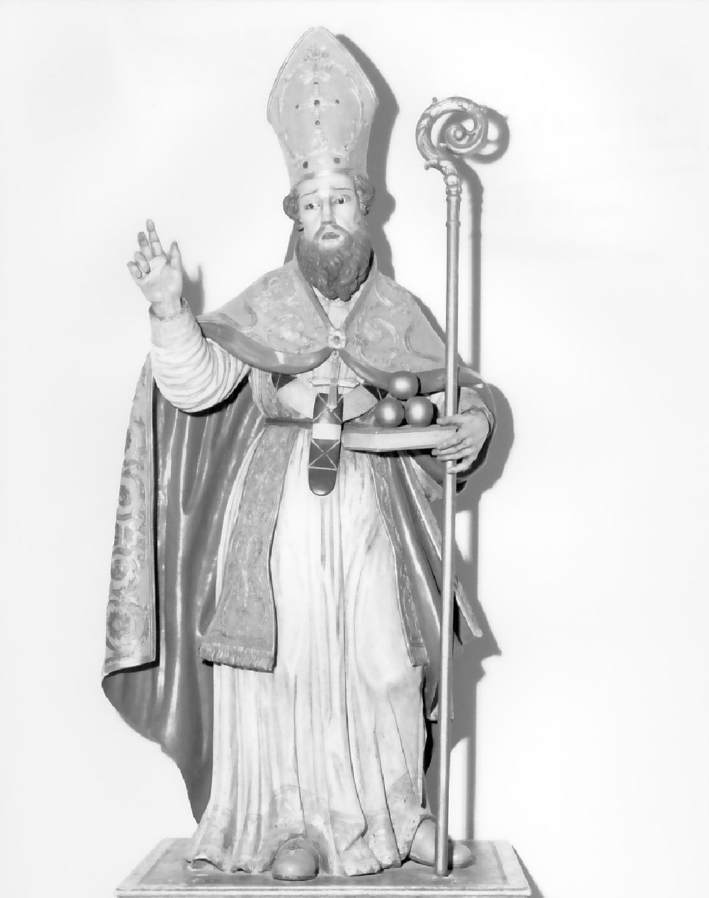 San Nicola di Bari (statua, elemento d'insieme) di Amato Michele (sec. XIX)