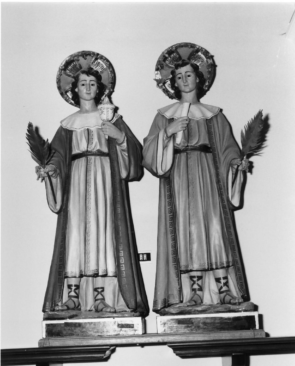 San Cosma e San Damiano (gruppo scultoreo) - bottega Italia meridionale (prima metà sec. XX)