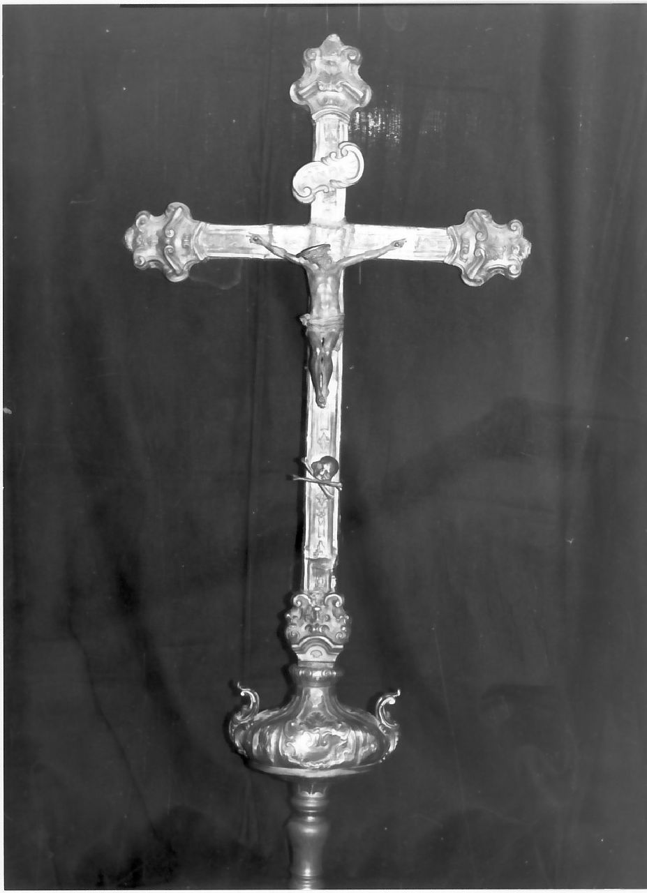 croce processionale, opera isolata - bottega napoletana (fine/inizio secc. XVII/ XVIII)
