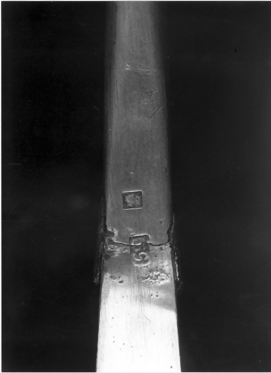 attributo iconografico di immagine sacra, opera isolata - bottega Italia meridionale (sec. XIX)