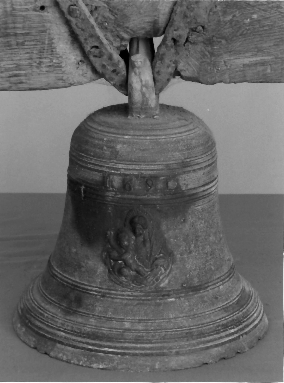 campana - bottega calabrese (sec. XVII)