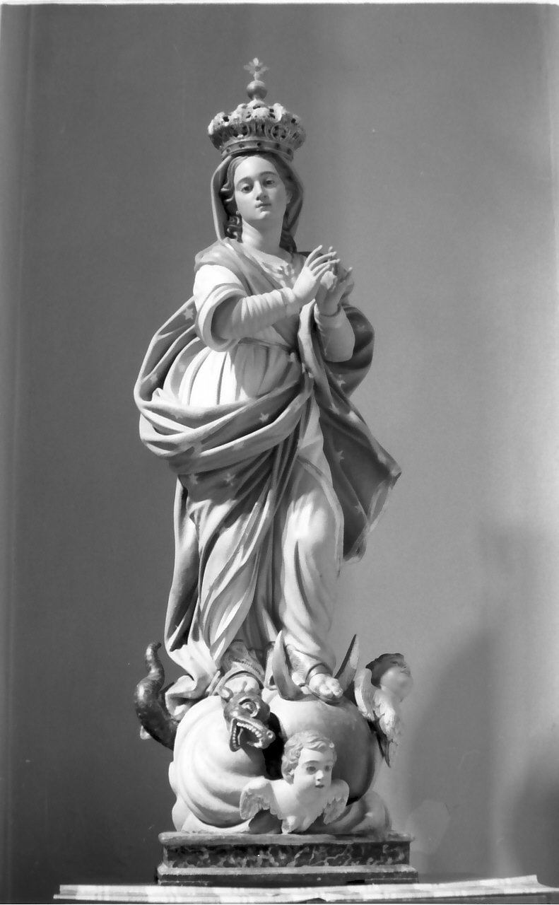 Madonna Immacolata (statua, opera isolata) - bottega calabrese (fine/inizio secc. XVIII/ XIX)
