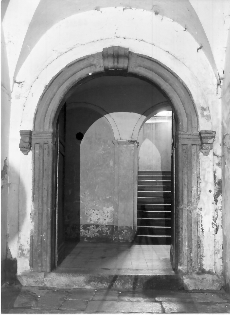 portale, opera isolata - bottega calabrese (prima metà sec. XIX)