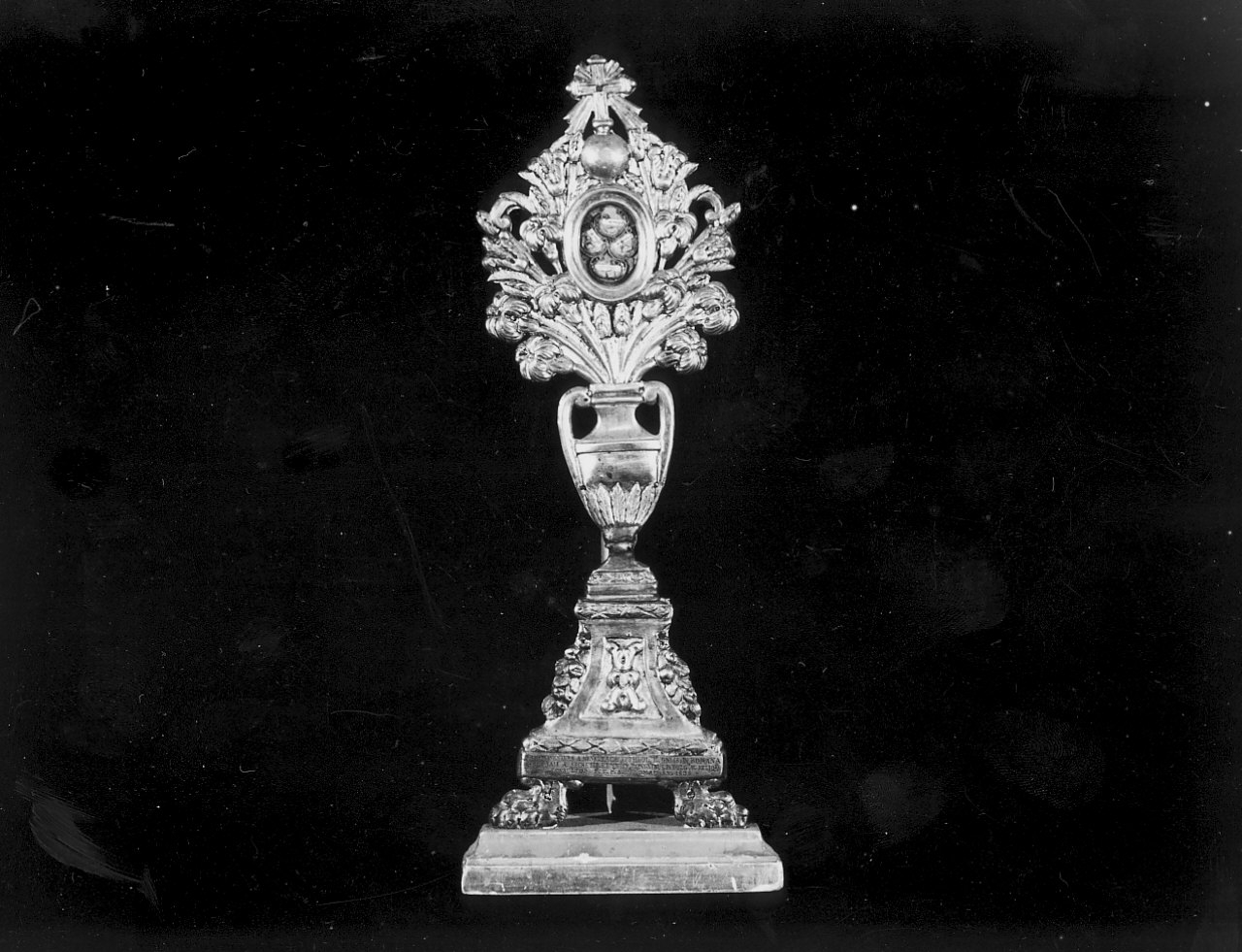 reliquiario, serie - bottega Italia meridionale (sec. XIX)