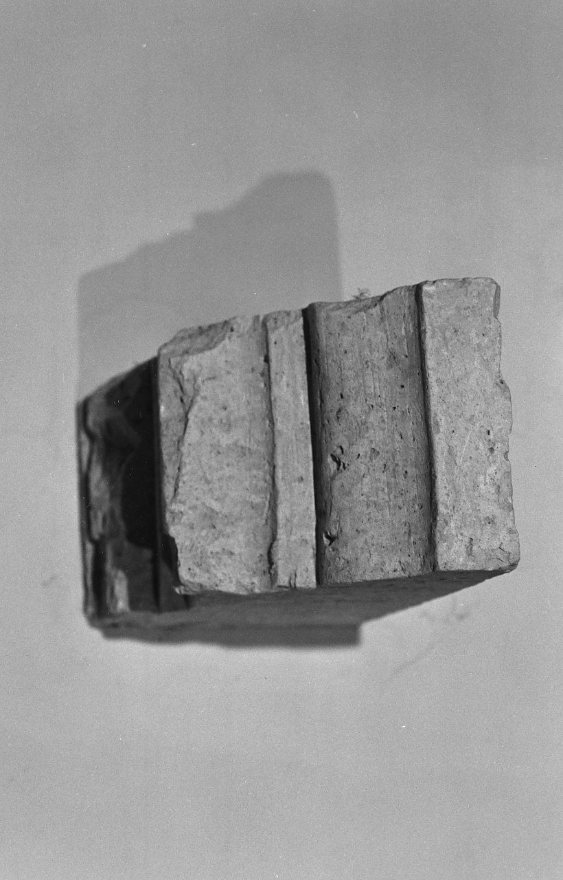 mensola, opera isolata - bottega Italia meridionale (sec. XVI)