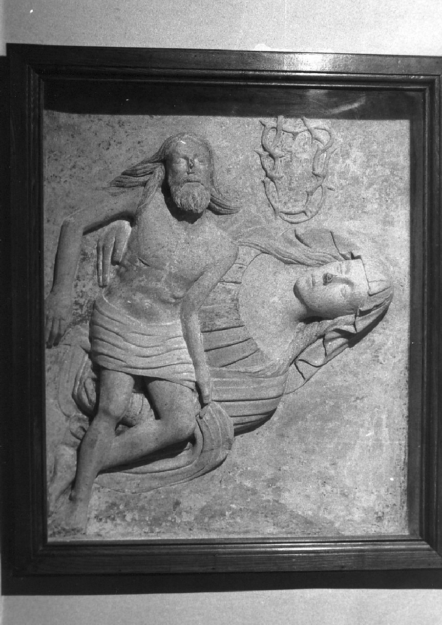 Pietà (rilievo, opera isolata) - bottega Italia meridionale (sec. XVI)