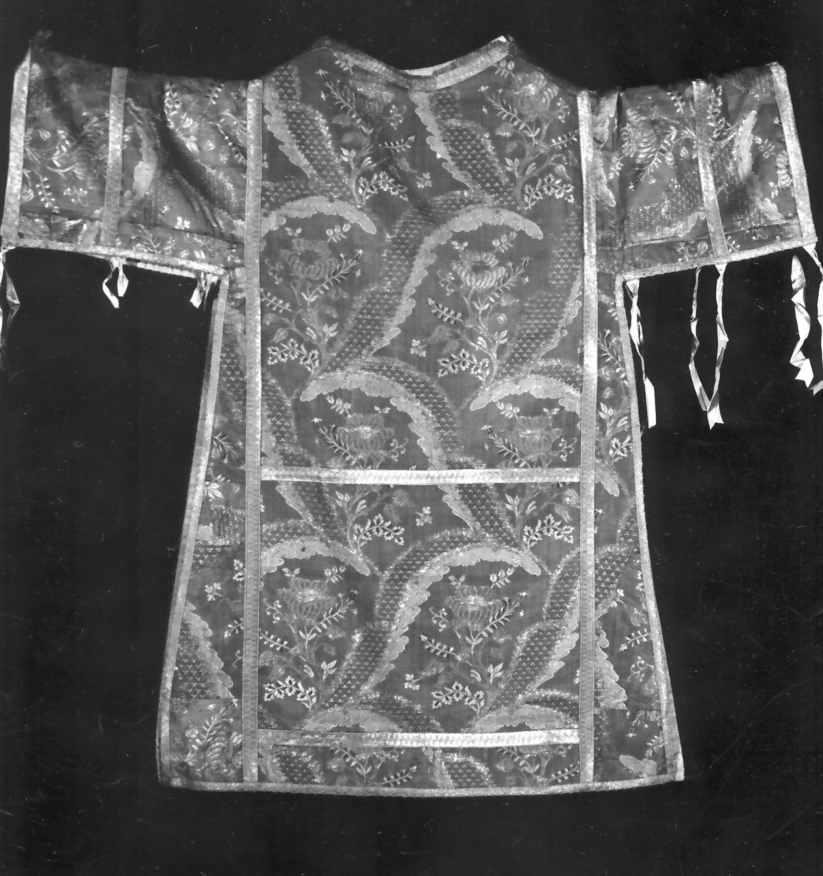 tunicella, elemento d'insieme - manifattura napoletana (sec. XVIII)