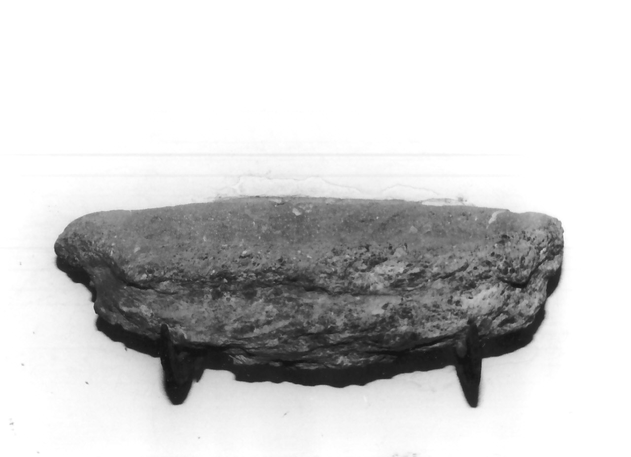 acquasantiera da parete, opera isolata - bottega calabrese (sec. XIX)