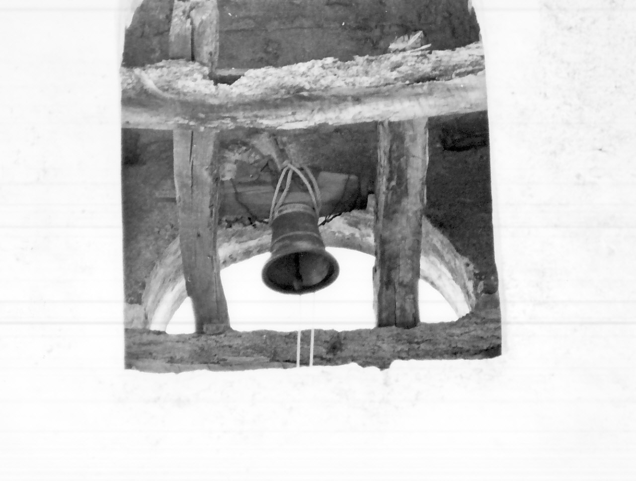 campana, opera isolata - bottega Italia meridionale (sec. XVII)