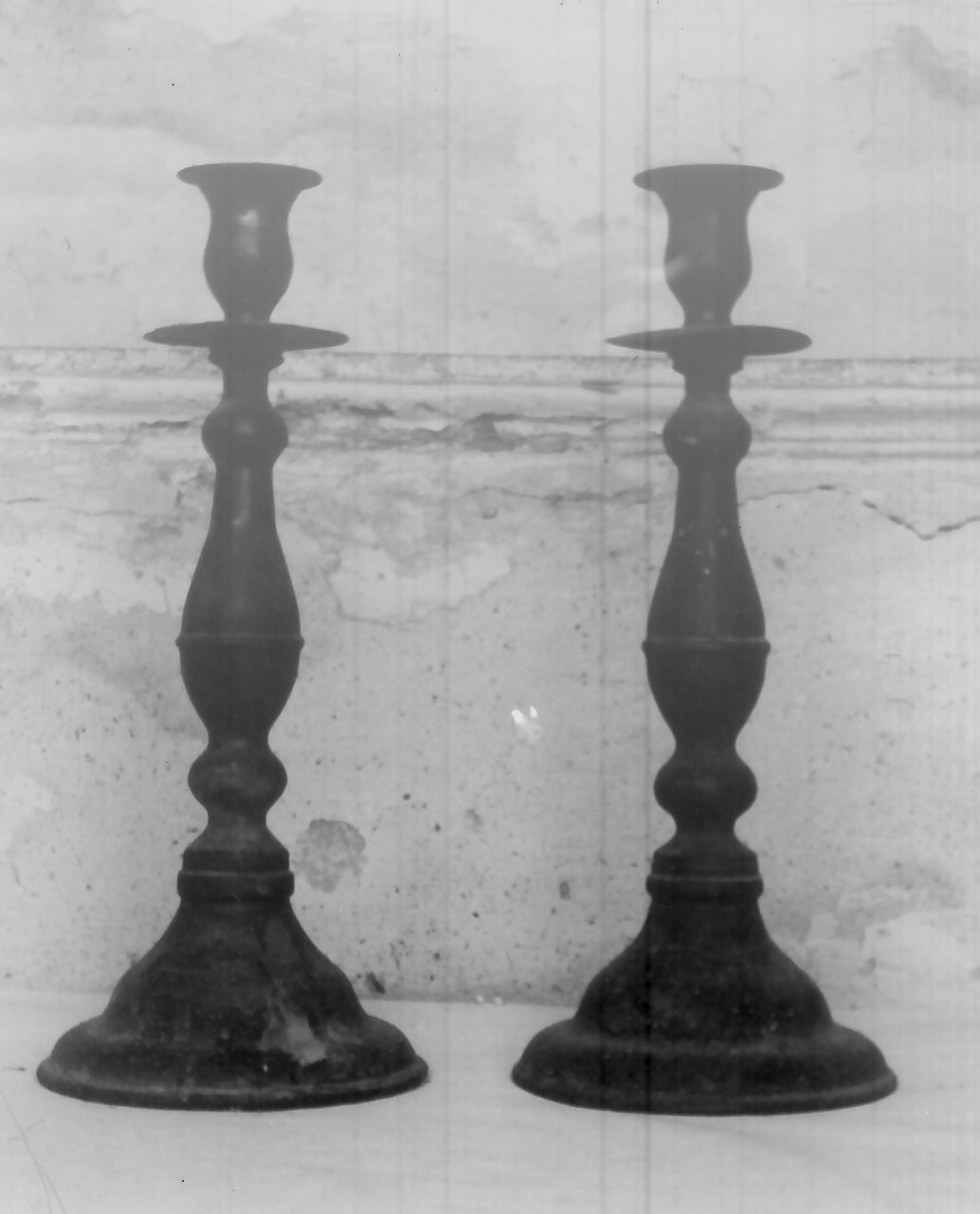 candelabro, serie - bottega Italia meridionale (sec. XIX)