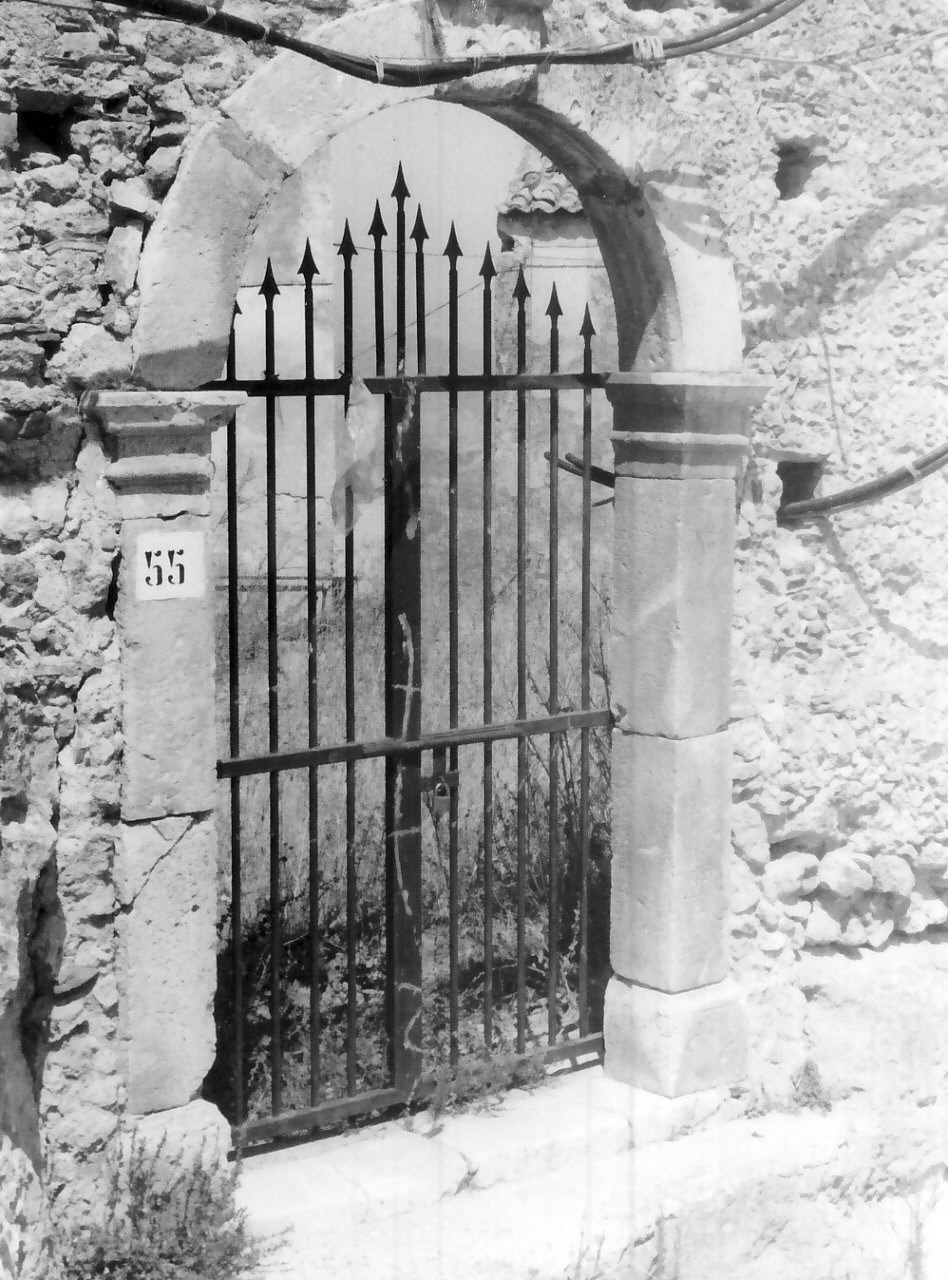 portale, opera isolata - bottega calabrese (sec. XIX)