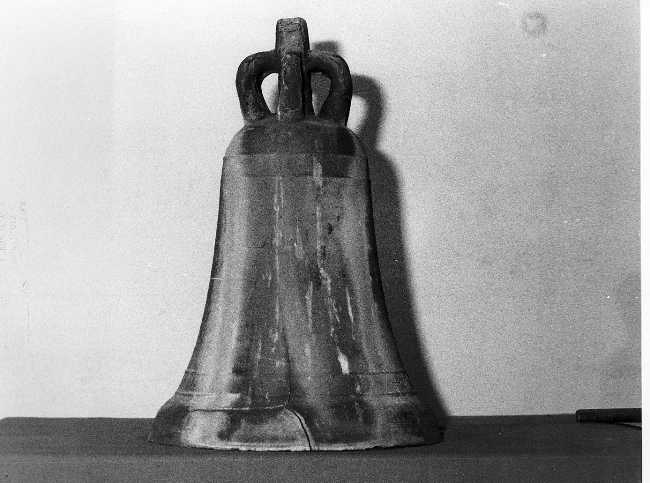 campana, opera isolata di Maestro Andrea (secc. XIII/ XIV)