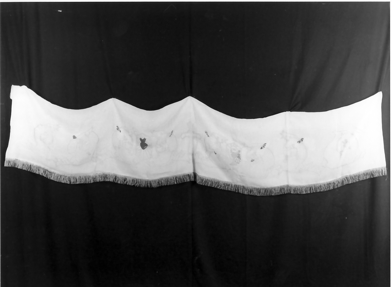 tovaglia d'altare di Molè Antonietta (prima metà sec. XX)