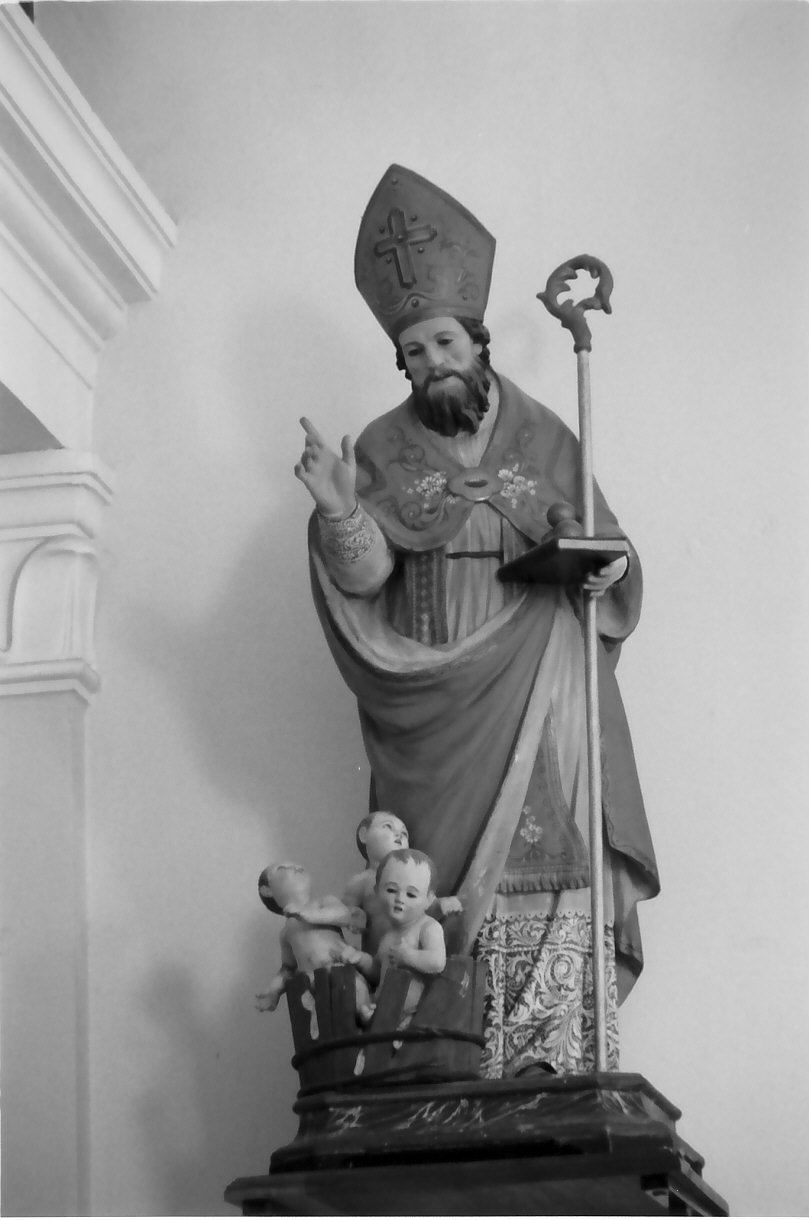 San Nicola di Bari (statua, opera isolata) - bottega Italia meridionale (sec. XX)