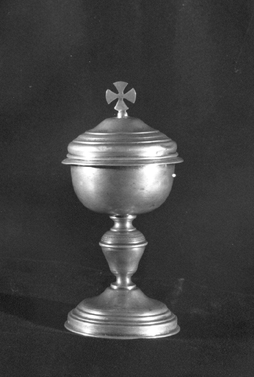 pisside, opera isolata - bottega Italia meridionale (sec. XVIII)