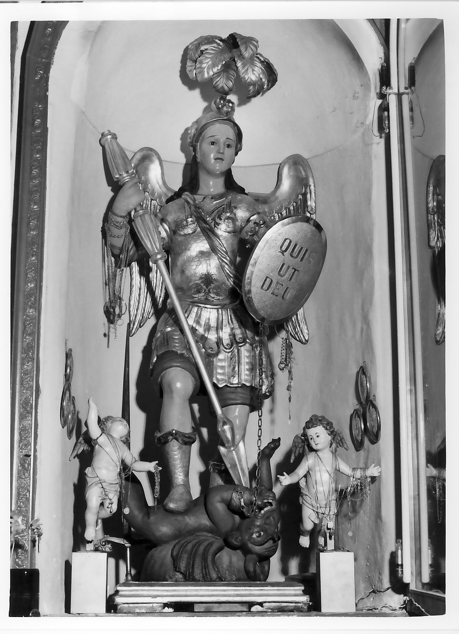 San Michele Arcangelo (statua, opera isolata) - bottega Italia meridionale (sec. XIX)