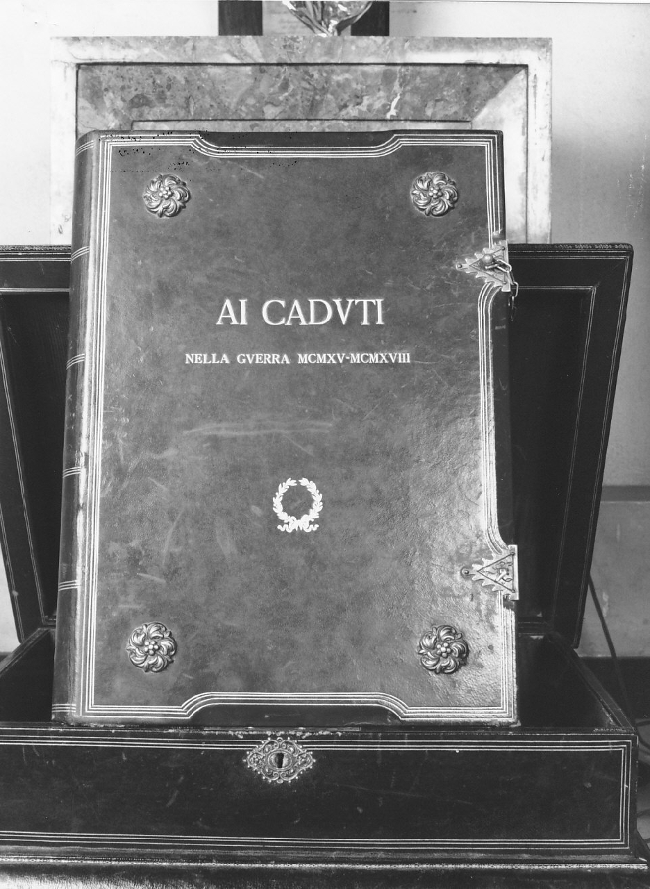 coperta di libro di Brignoli Enrico (sec. XX)