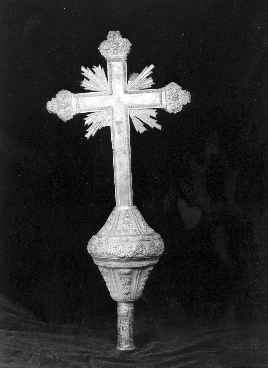 croce processionale, opera isolata di Manzo Domenico (sec. XIX)