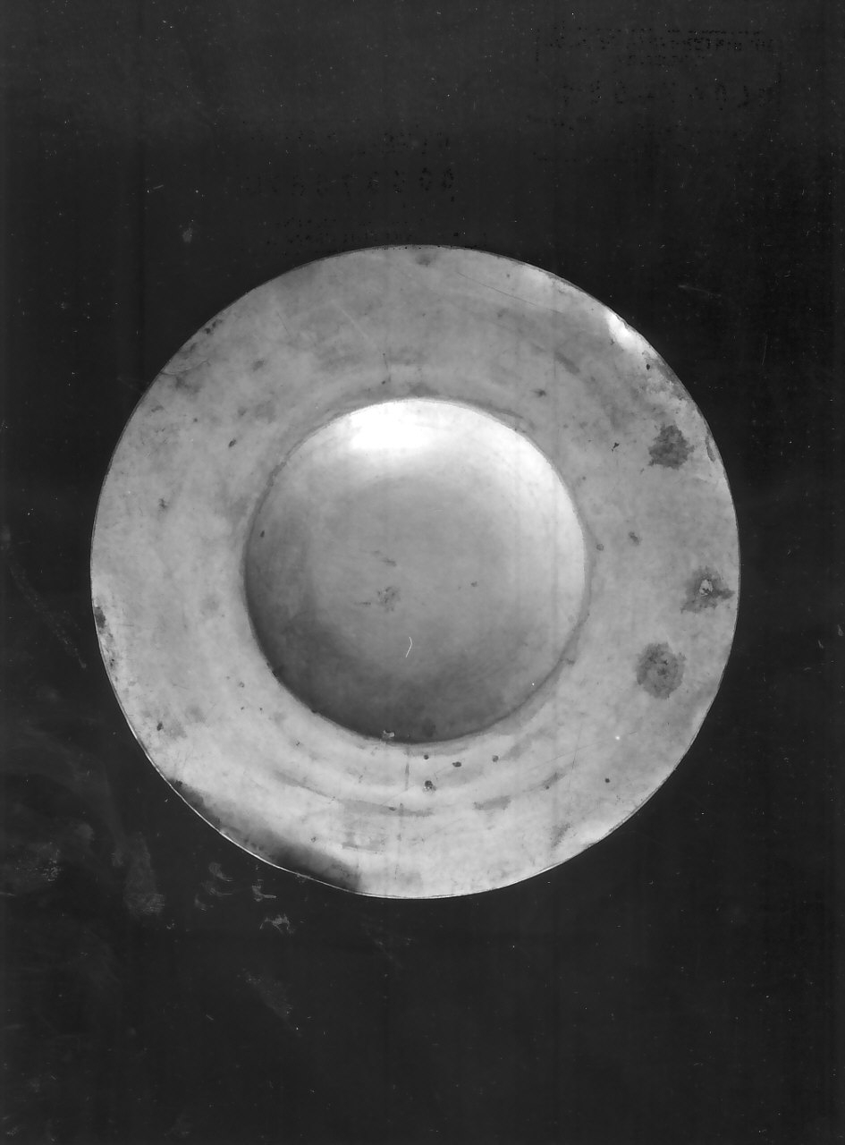 patena, opera isolata - bottega Italia meridionale (sec. XIX, sec. XIX)
