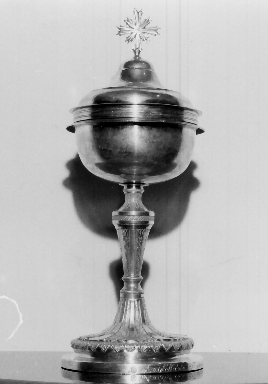 pisside, opera isolata - bottega Italia meridionale (sec. XIX)