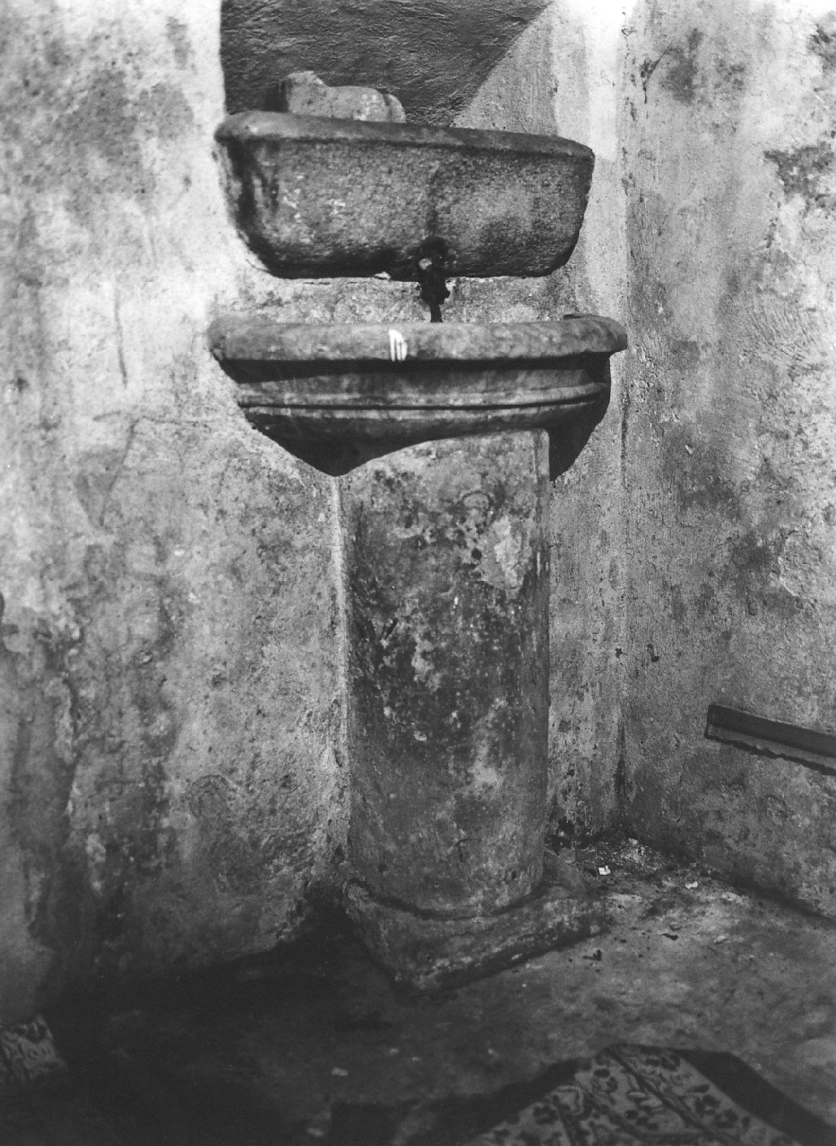 fontanella - bottega Italia meridionale (prima metà sec. XIX)