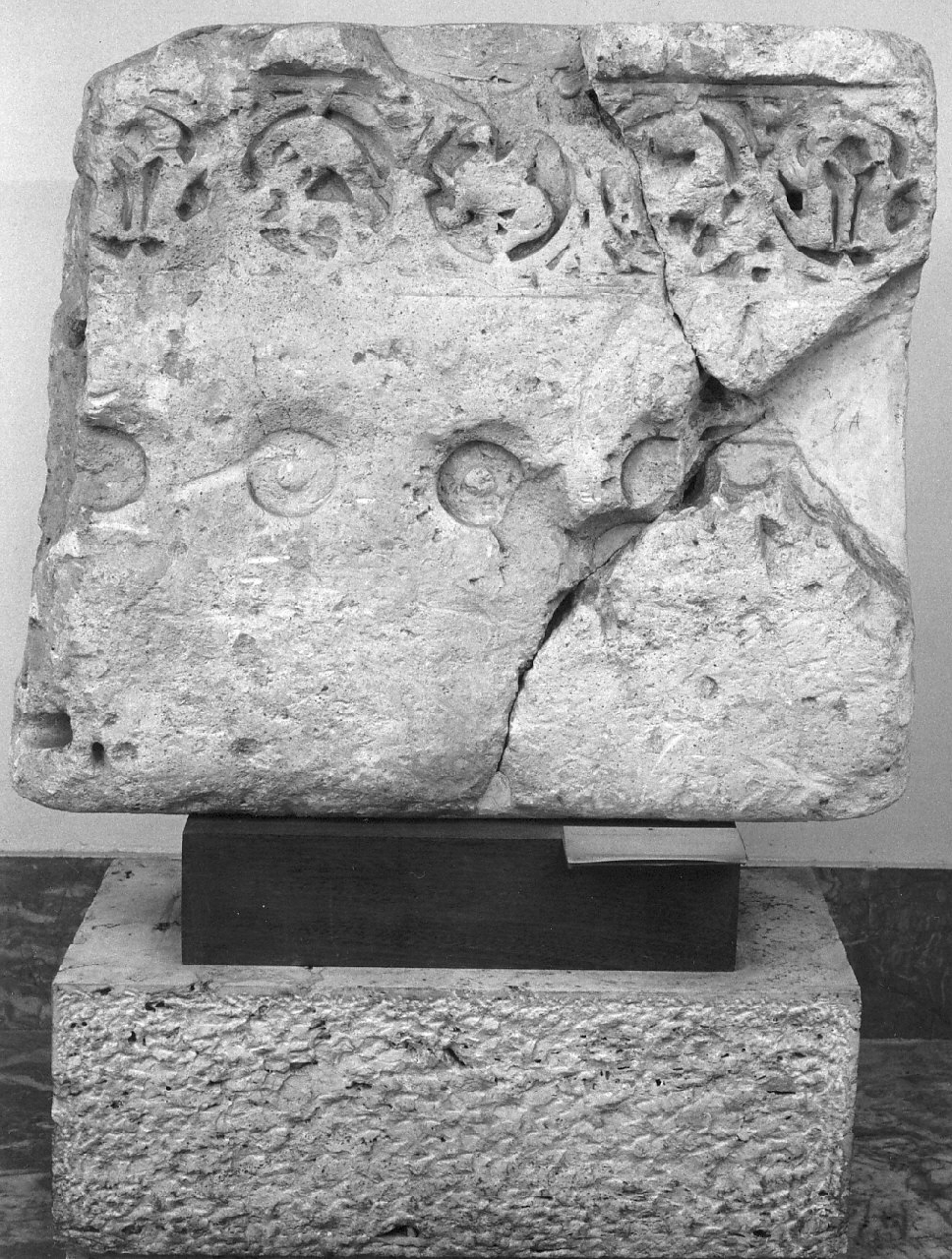 placca, frammento - bottega arabo-normanna (sec. XII)