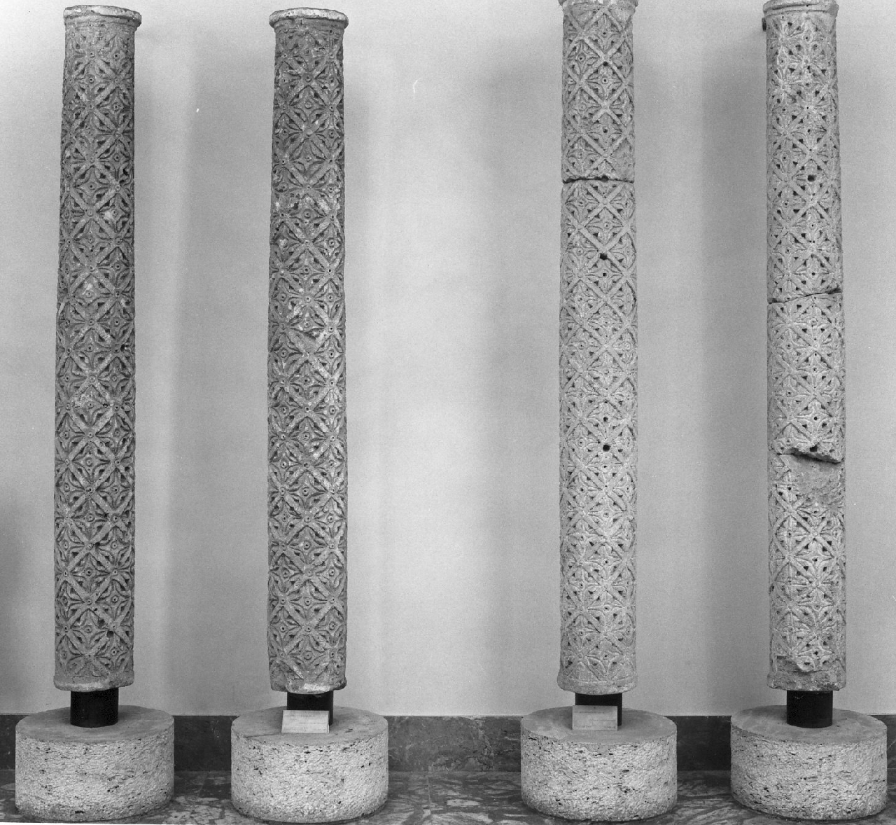 colonna, serie - bottega arabo-normanna (sec. XII)