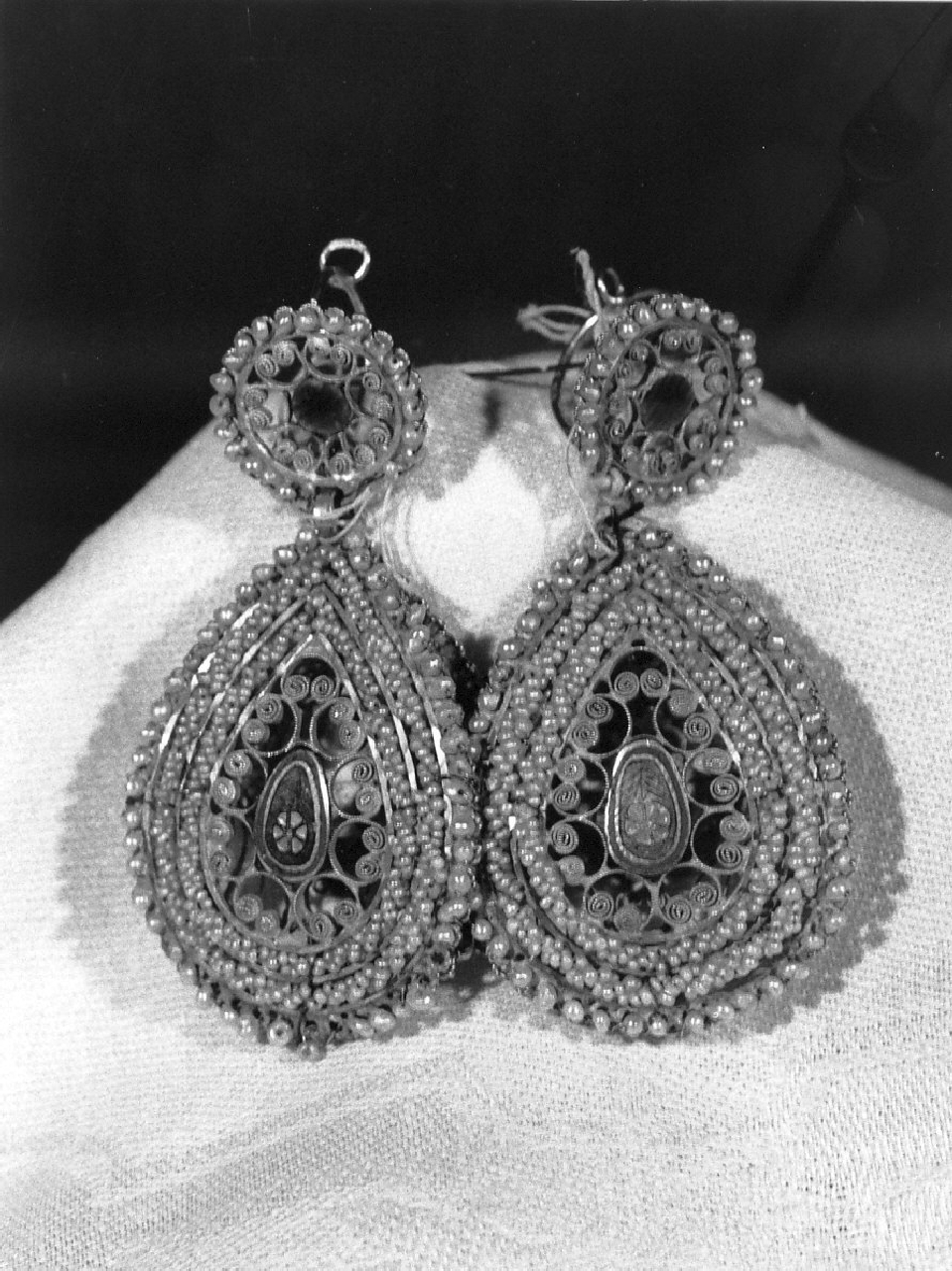 orecchino - a pendente, serie - bottega Italia meridionale (fine sec. XIX)