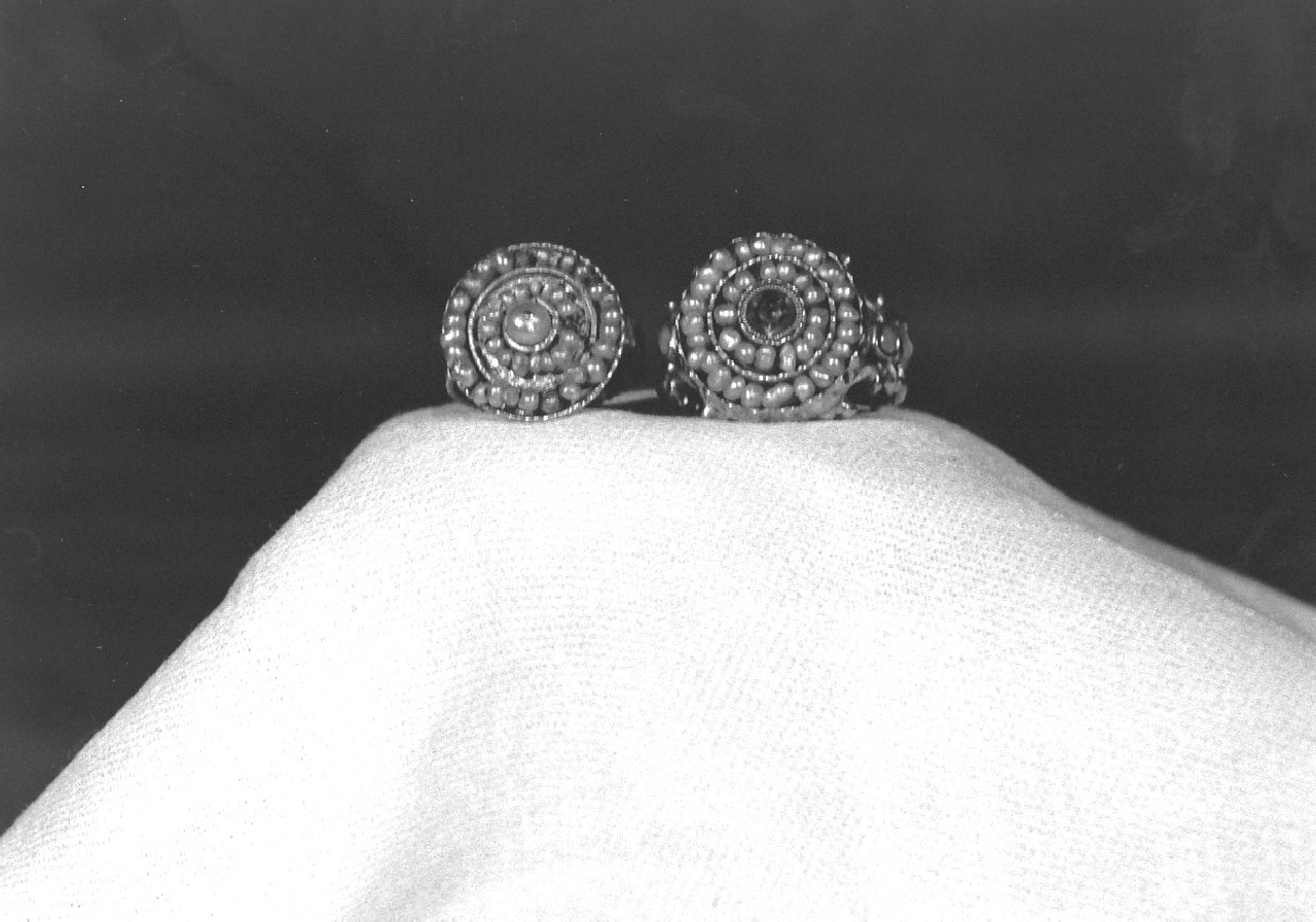 anello, serie - bottega Italia meridionale (fine sec. XIX)