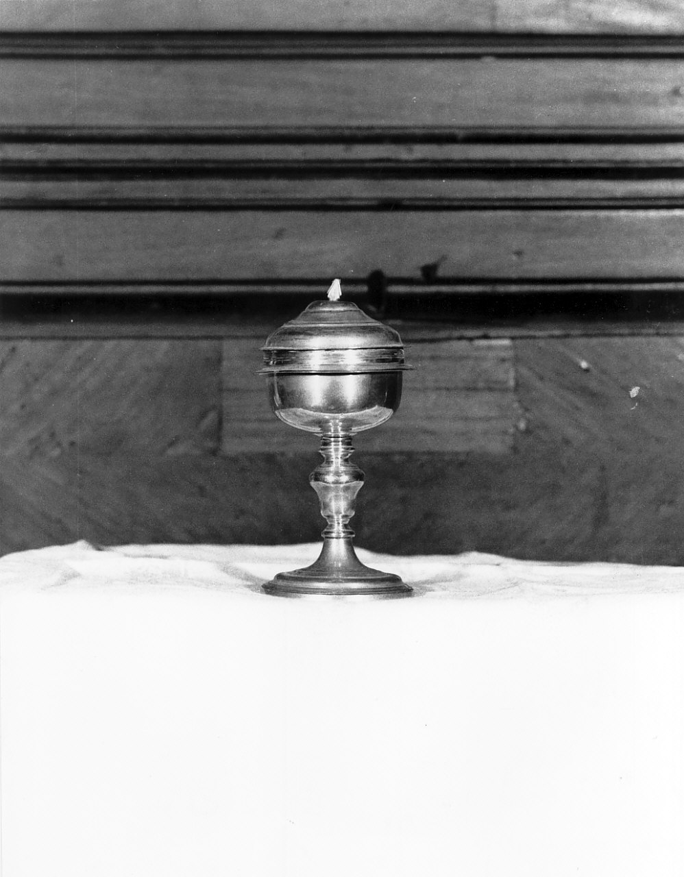 pisside, opera isolata - bottega napoletana (sec. XIX)