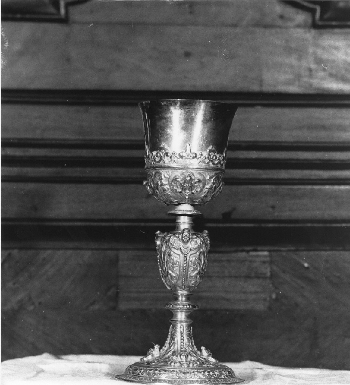 calice, opera isolata - bottega Italia meridionale (sec. XIX)